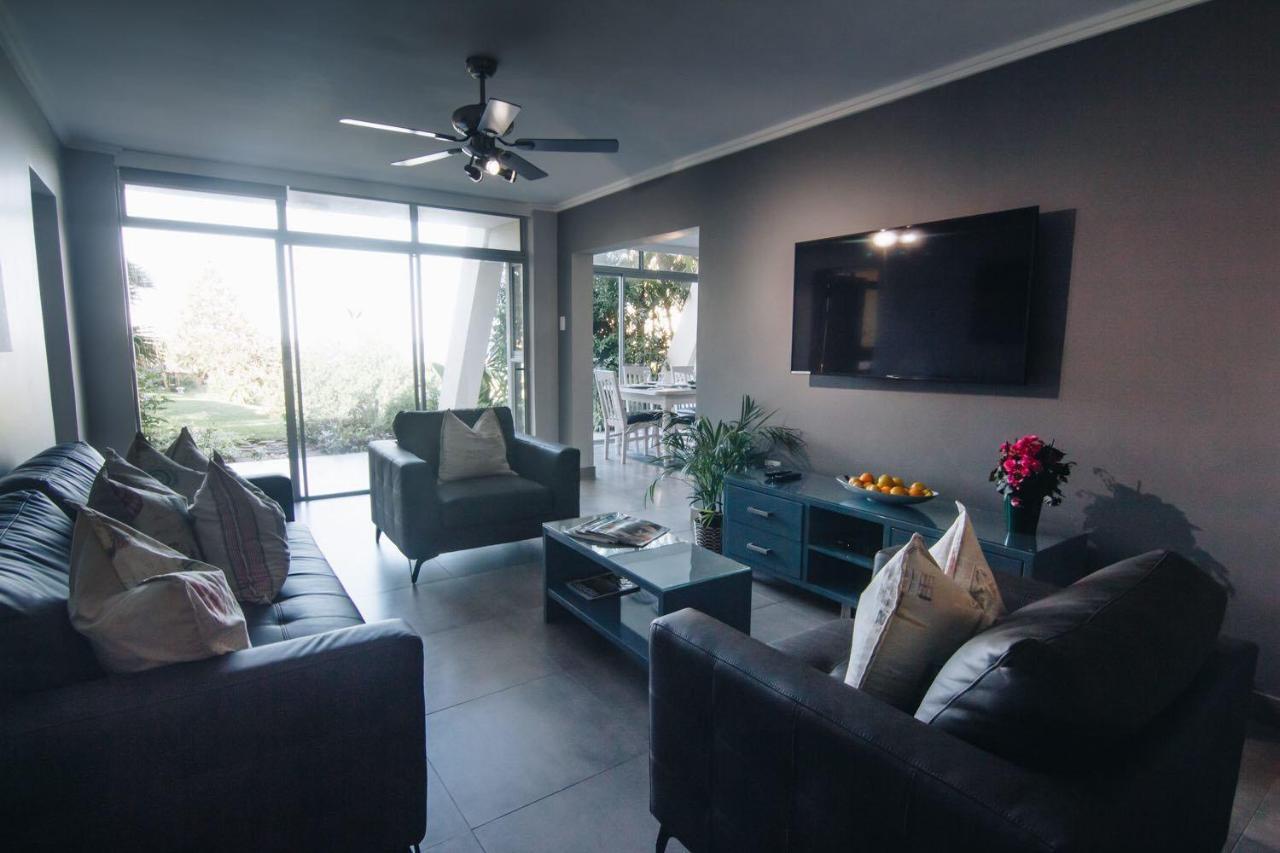 9 Kyalanga Beach Durban Exterior photo